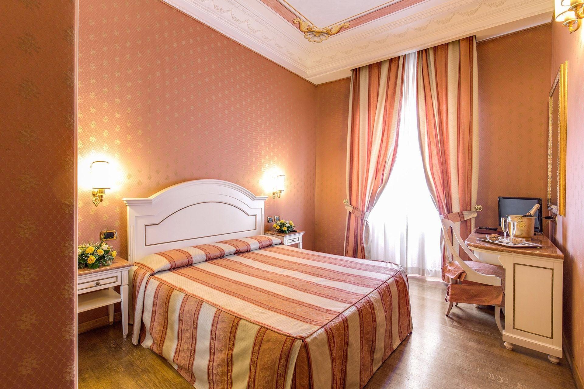 Hotel La Lumiere Di Piazza Di Spagna Rome Exterior photo